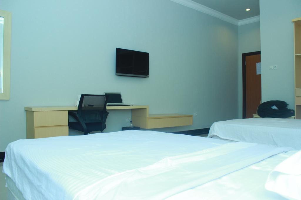 Raja Residence Jambi Δωμάτιο φωτογραφία