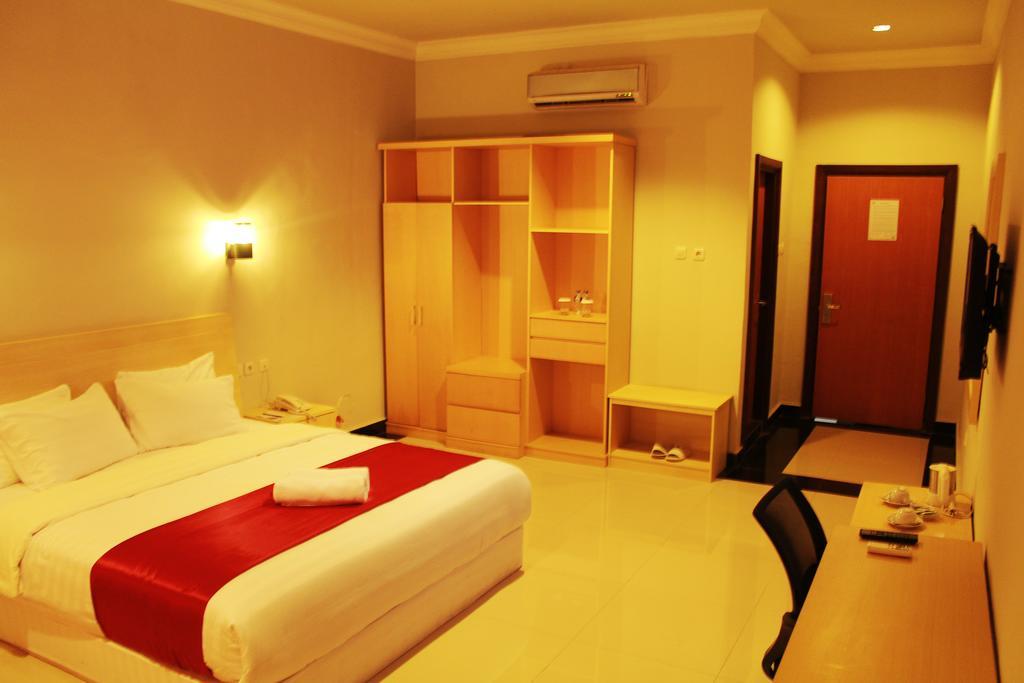 Raja Residence Jambi Δωμάτιο φωτογραφία