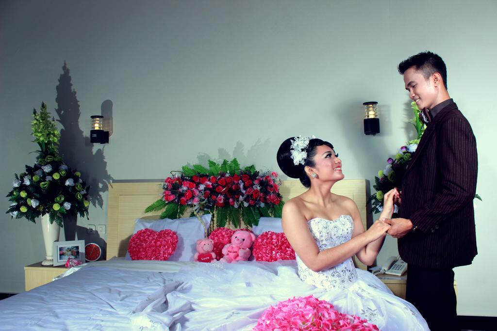 Raja Residence Jambi Δωμάτιο φωτογραφία