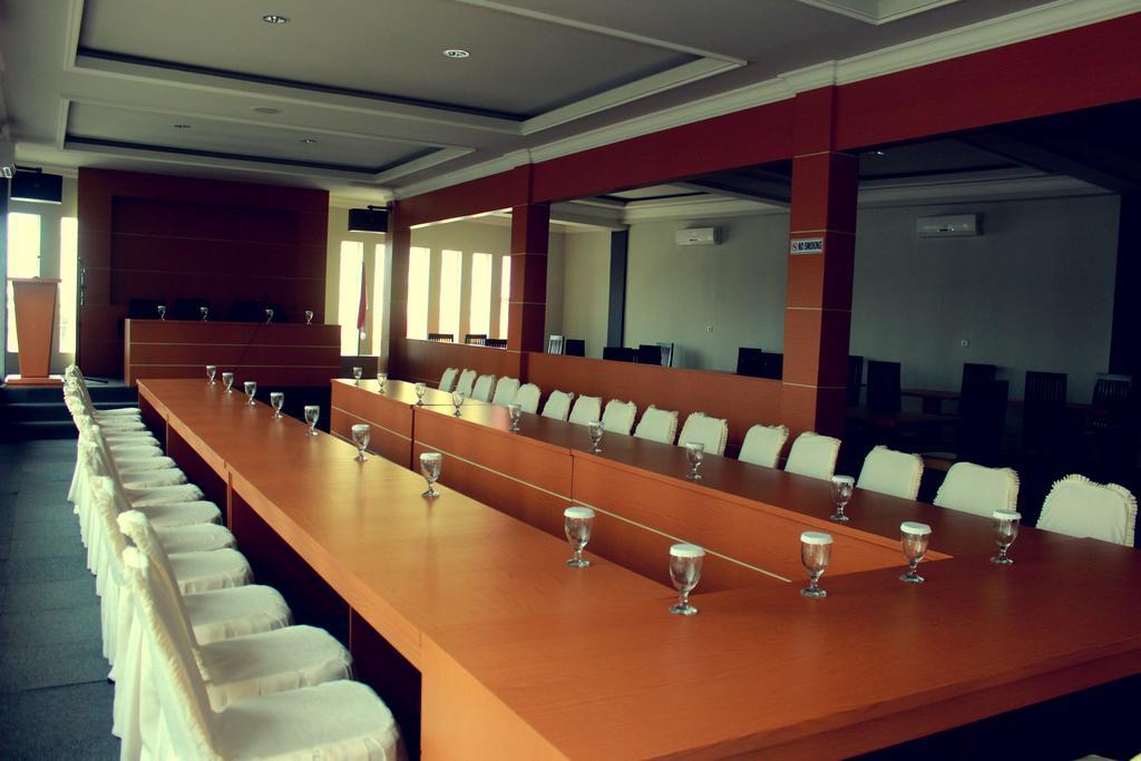 Raja Residence Jambi Εξωτερικό φωτογραφία